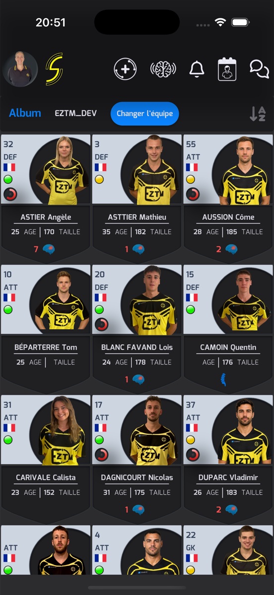 Capture EZTM : L’album de l’équipe sur téléphone